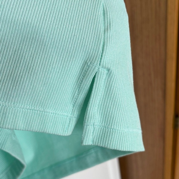 Athleta Uptempo Ribbed Henley Pullover Top, Women’s Medium, Seafoam/Mint Green - Picture 8 of 13